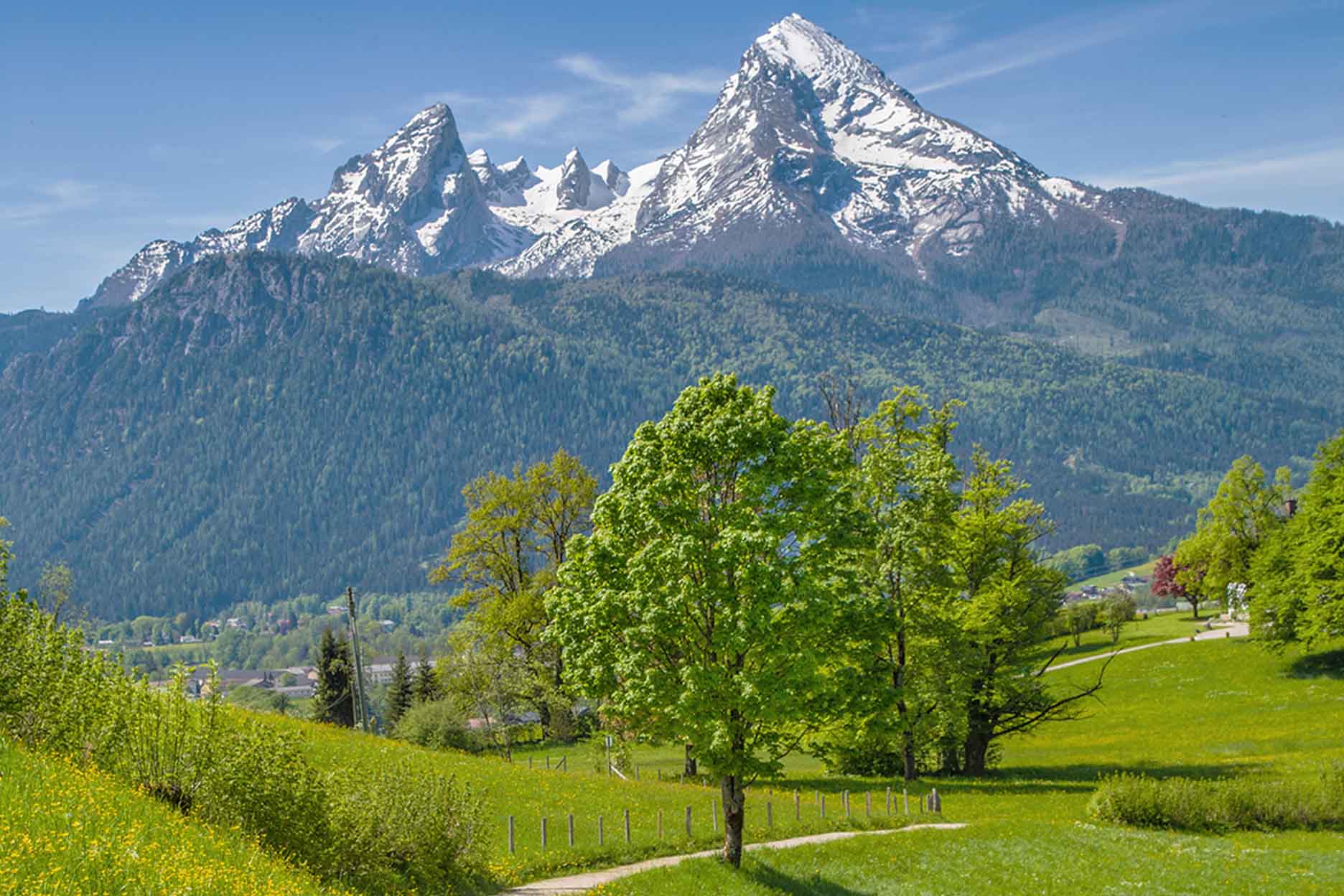 Landschaft bei Sonnenschein