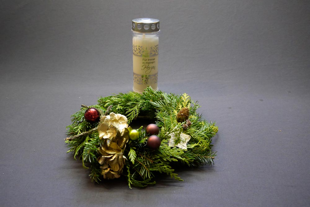 Grabschmuck für Weihnachten Bastelanleitung Schritt 4