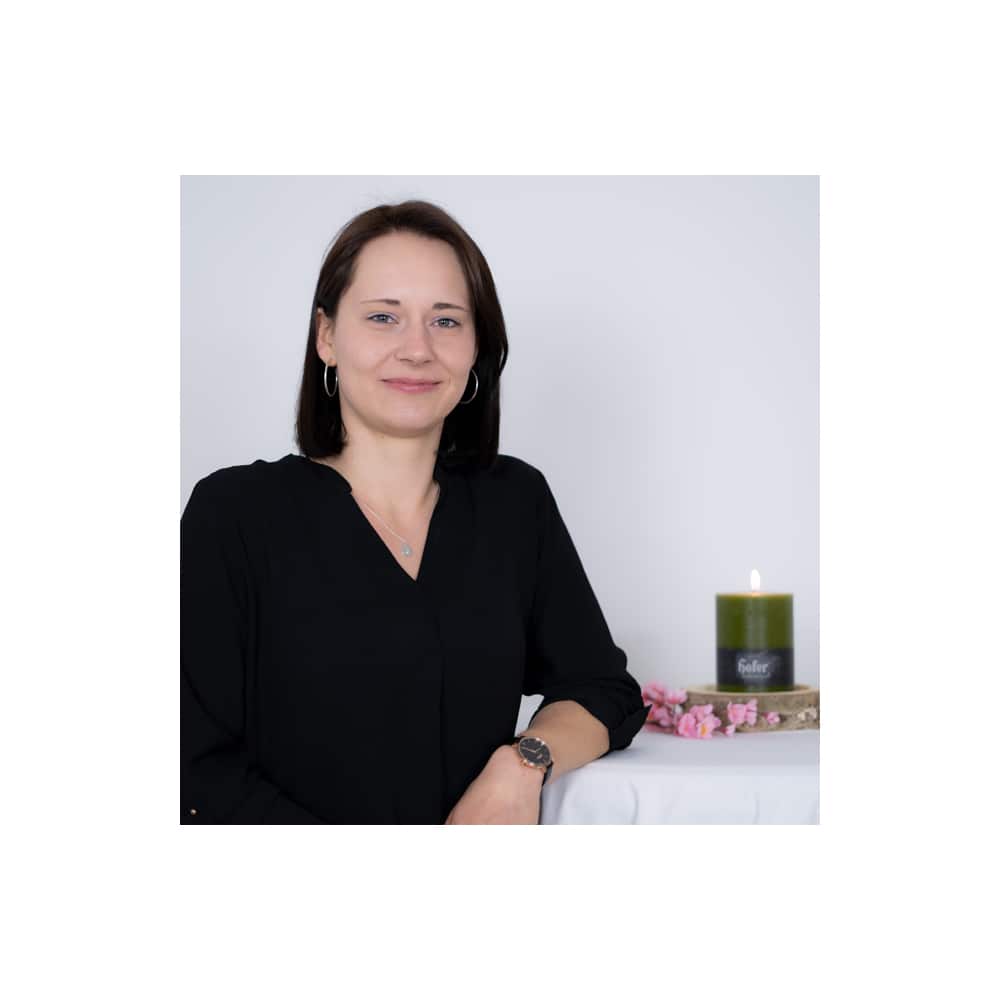 Manuela Enzenebner Manuela Enzenebner