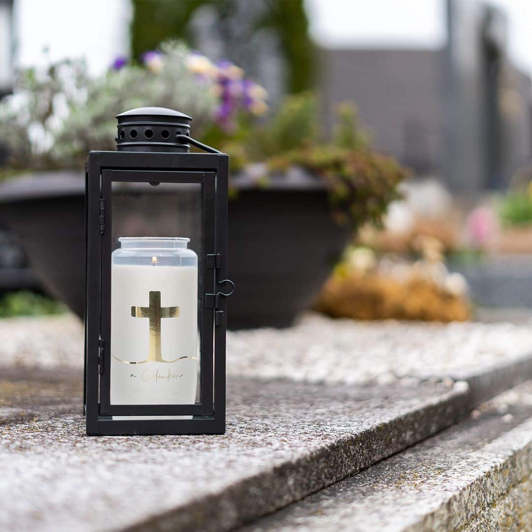 Trauer-Öl-Licht weiß mit Motiv, 2er-Pack Friedhof